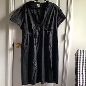 EUC Converse One Star Plus Black Dress